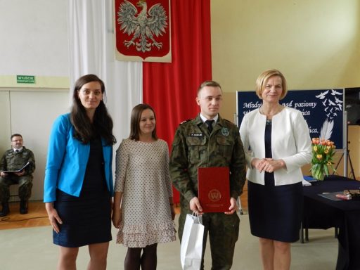 Z wizytą w ZSZiO w Żukowie – Uroczyste Pożegnanie Abiturientów