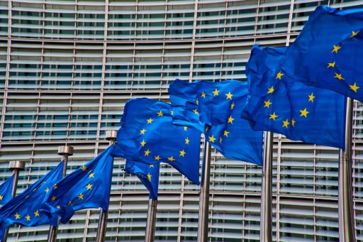 Płatny staż w Komisji Europejskiej