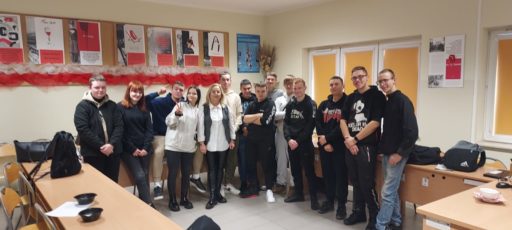 Warsztaty z uczniami w Zespole Szkół Ponadpodstawowych w Jezioranach