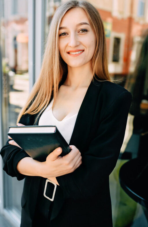 Mgr Tetiana YARA